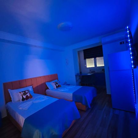 Keli'S Apartment Тирана Экстерьер фото