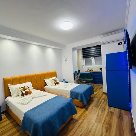 Keli'S Apartment Тирана Экстерьер фото