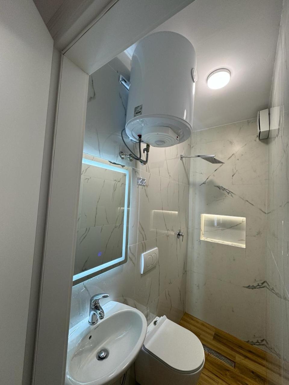 Keli'S Apartment Тирана Экстерьер фото